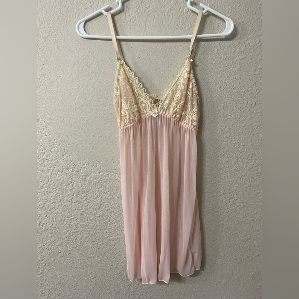 Lacey Nude & Pink Lingerie Sleepwear